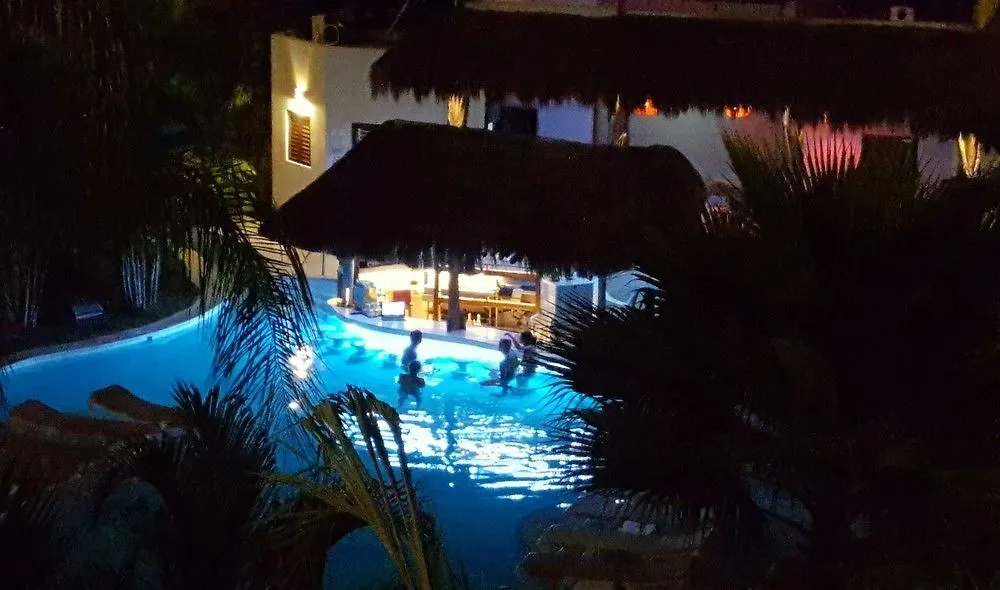 *** Hotel Mak Nuk Village Tulum I - Clothing Optional Messico